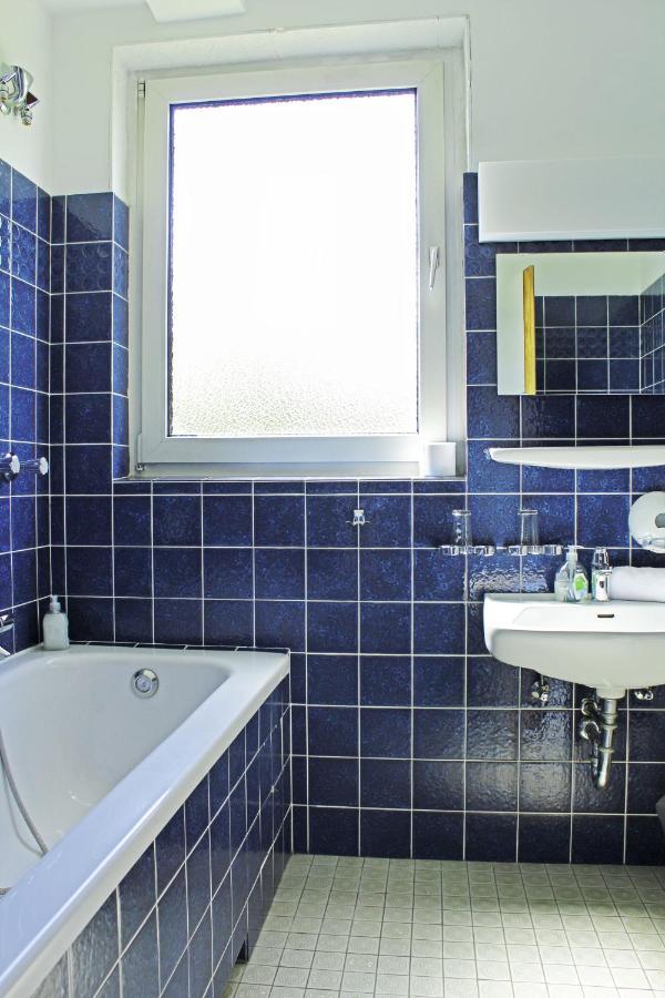 Autobahn Hotel Pfungstadt Ost Extérieur photo