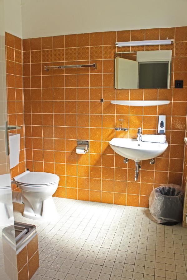 Autobahn Hotel Pfungstadt Ost Extérieur photo